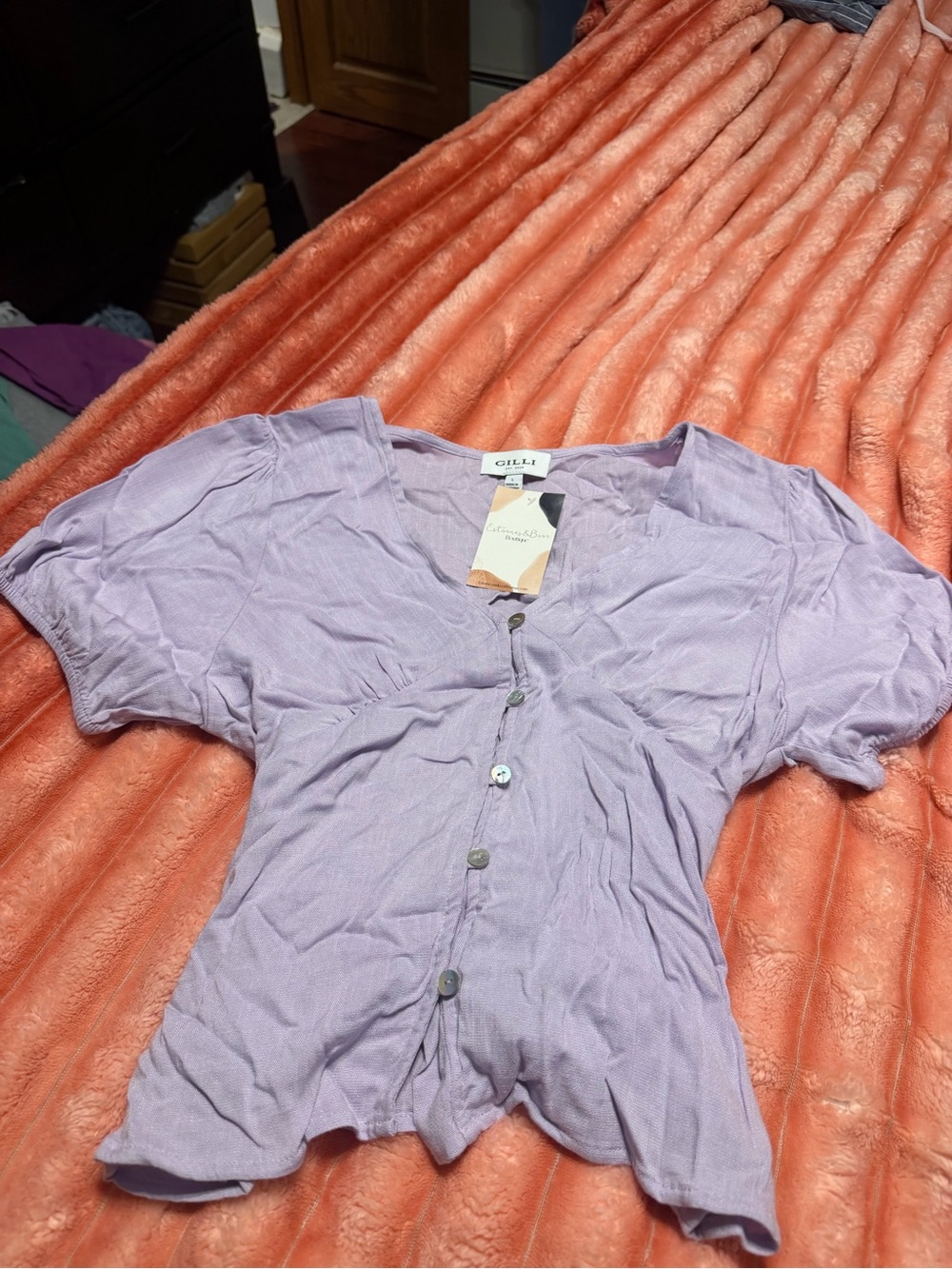 Gilli Lavender Button-Front Short Sleeve Blouse